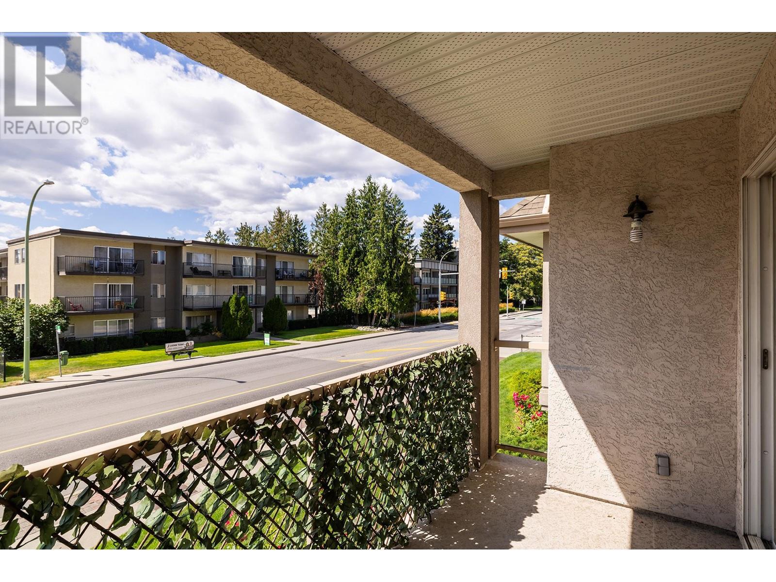 1965 Pandosy Street Unit# 108, Kelowna, BC V1Y1R9