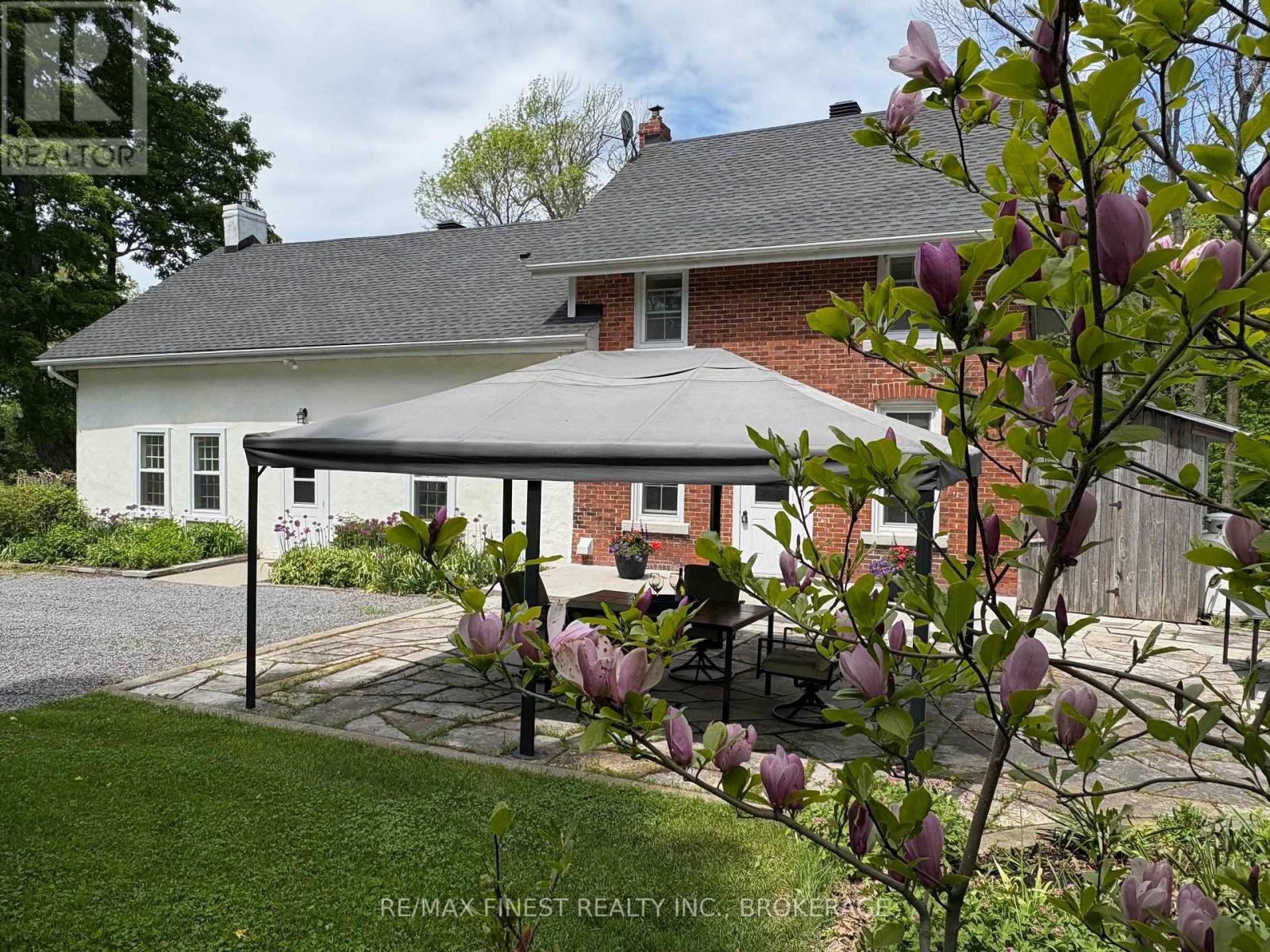 2750 Front Road, Frontenac Islands, Ontario  K0H 2S0 - Photo 4 - X12159508