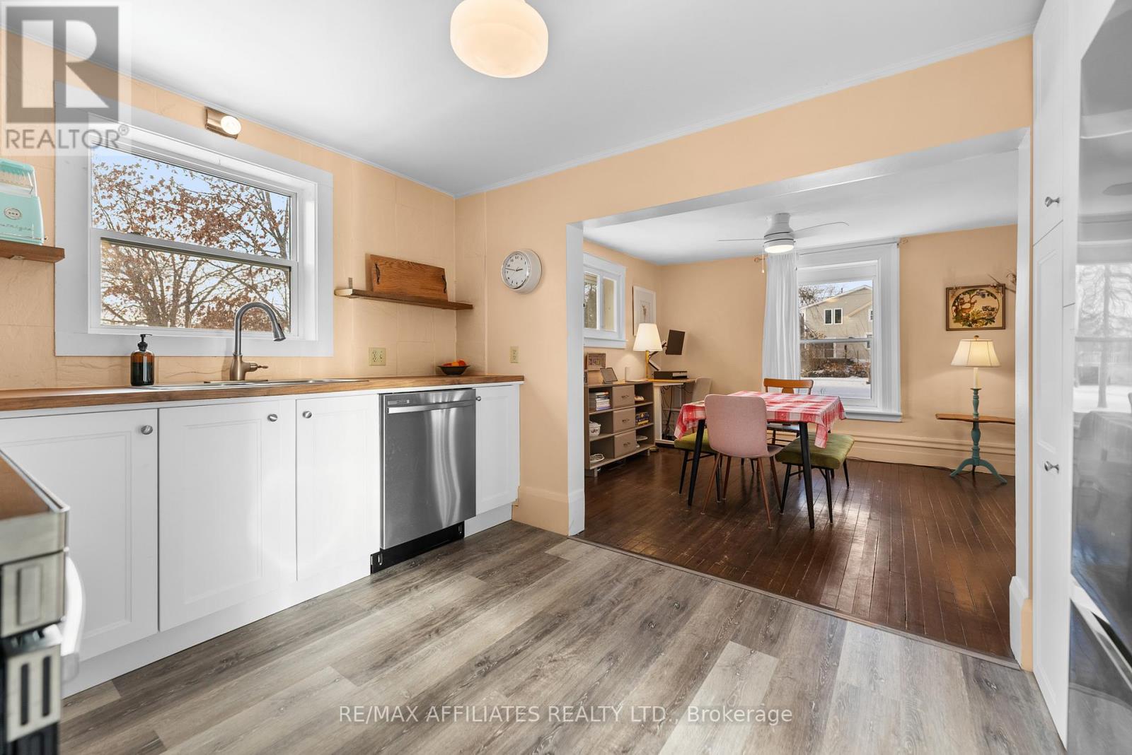 8 Stevens Street, Rideau Lakes, Ontario  K0G 1P0 - Photo 10 - X12179625