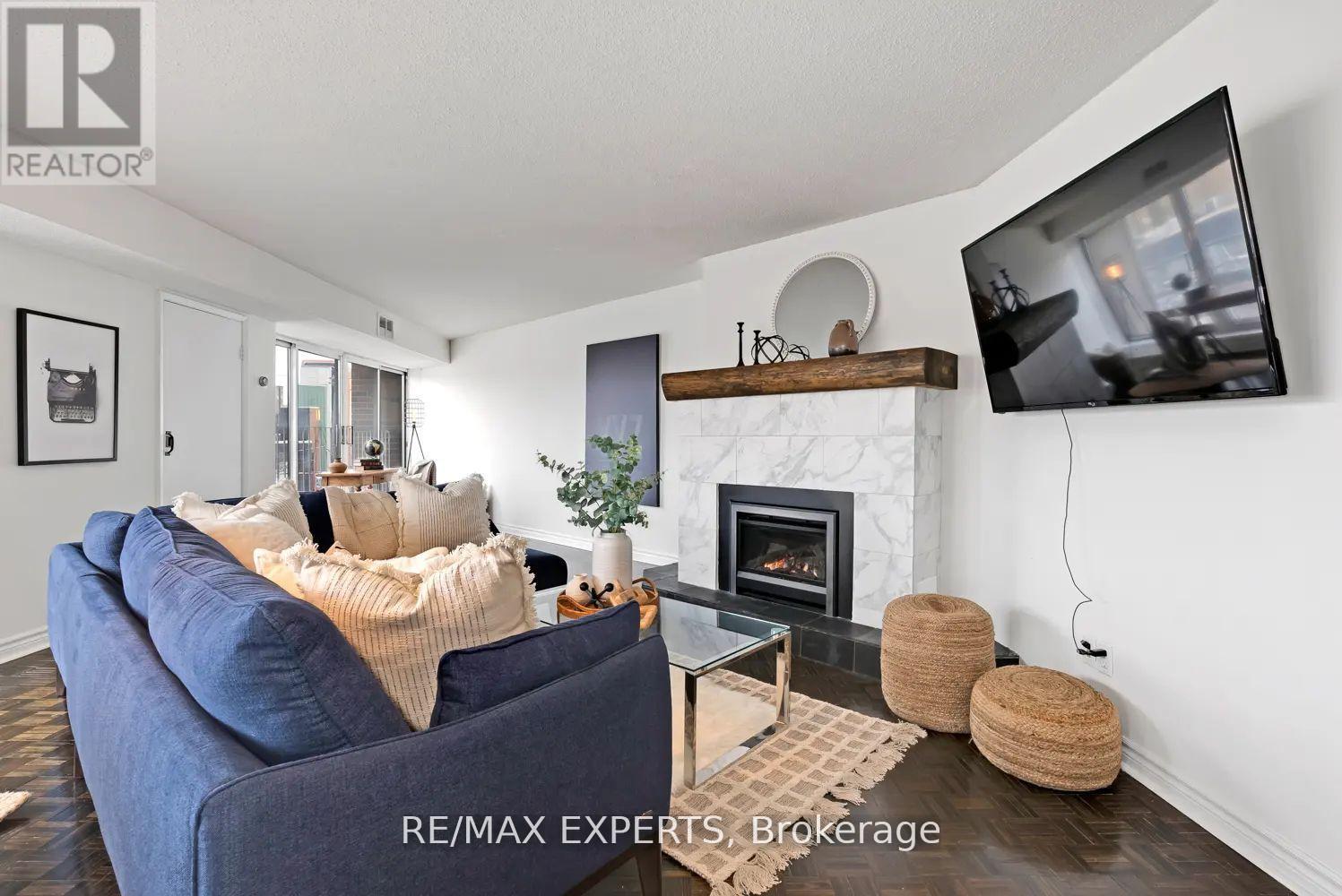 202 - 70 Elmsthorpe Avenue, Toronto, Ontario  M5P 2L7 - Photo 12 - C12180002