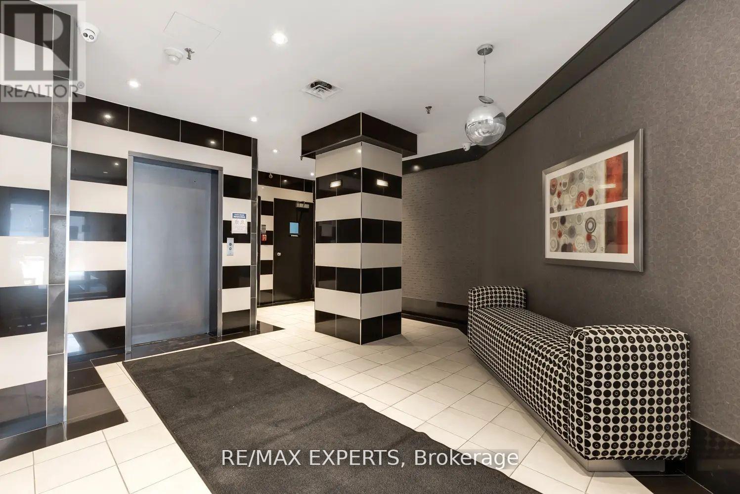 202 - 70 Elmsthorpe Avenue, Toronto, Ontario  M5P 2L7 - Photo 29 - C12180002