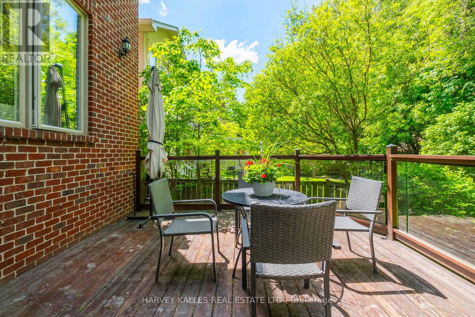 568 Deloraine Avenue, Toronto, Ontario  M5M 2C4 - Photo 46 - C12180018