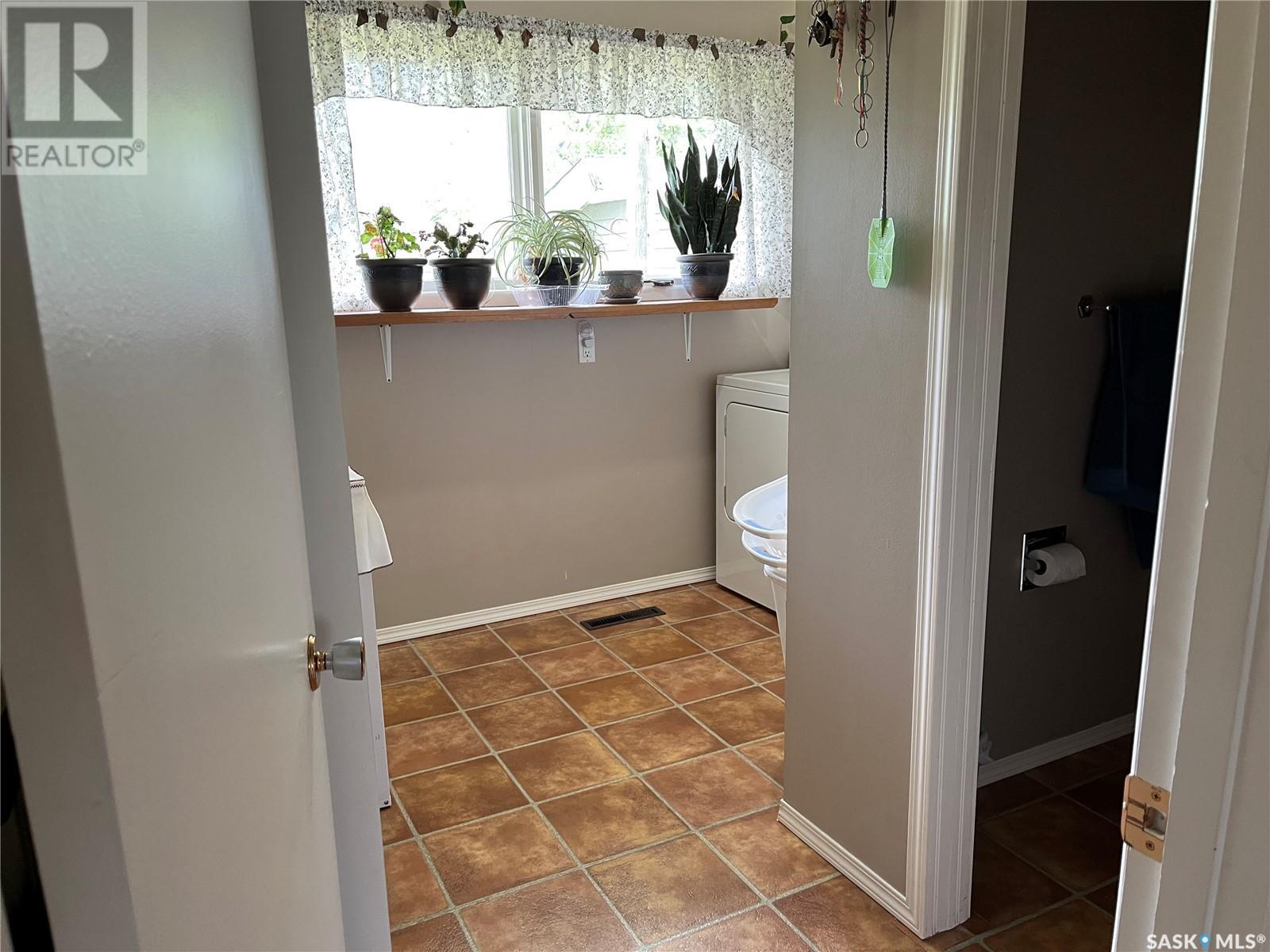 204 William Street, Hazenmore, Saskatchewan  S0H 1C0 - Photo 18 - SK007493