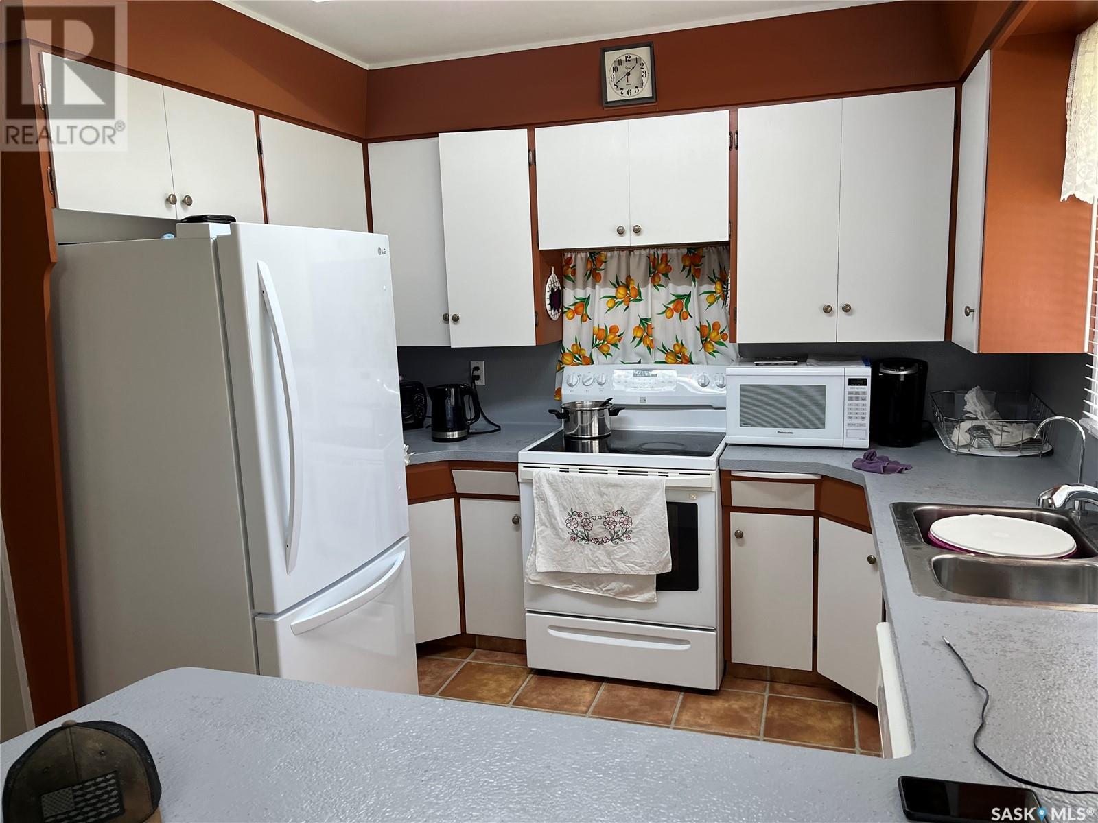 204 William Street, Hazenmore, Saskatchewan  S0H 1C0 - Photo 7 - SK007493