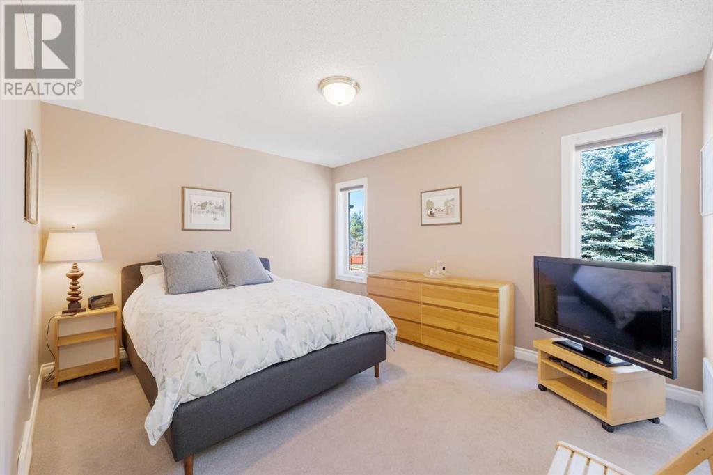 32 Panorama Hills Manor Nw, Calgary, Alberta  T3K 5K6 - Photo 24 - A2213477
