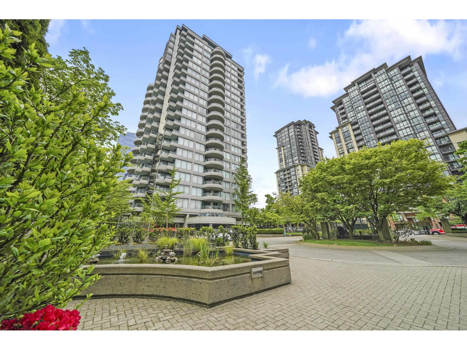 1104 13383 108 Avenue, Surrey, British Columbia  V3T 5T6 - Photo 1 - R3008532