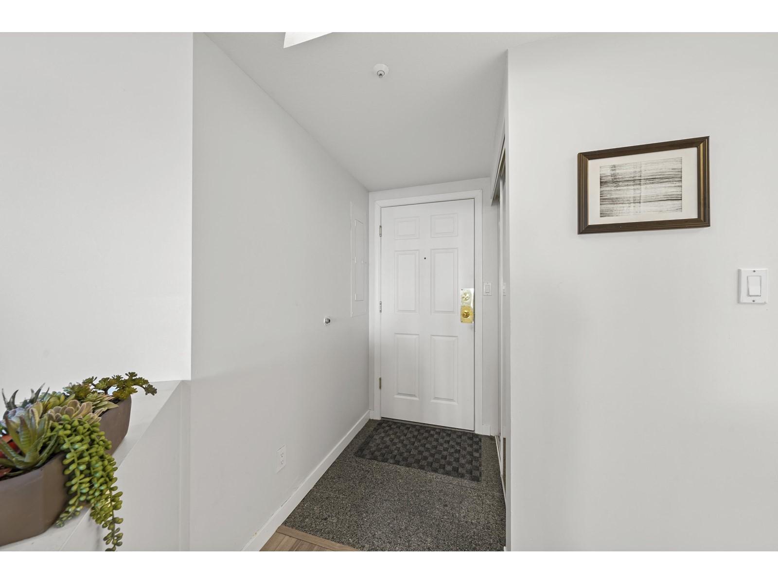 1104 13383 108 Avenue, Surrey, British Columbia  V3T 5T6 - Photo 3 - R3008532