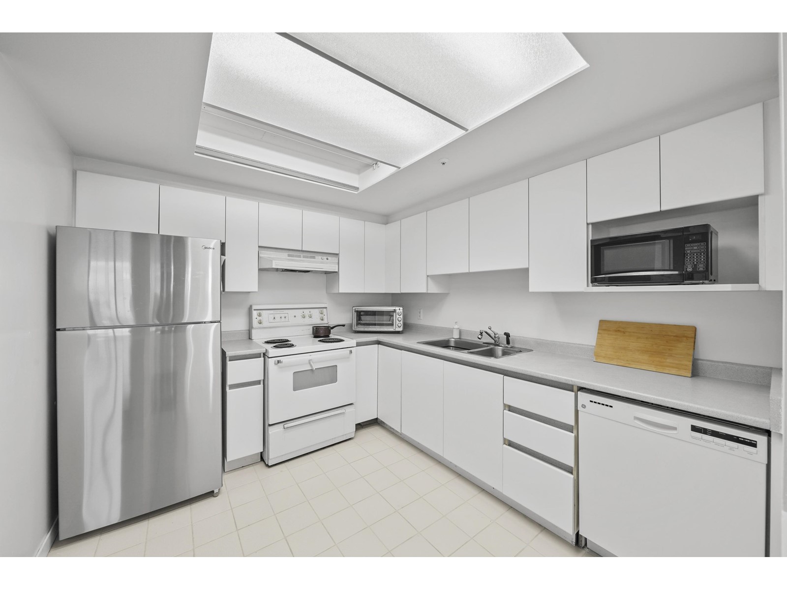 1104 13383 108 Avenue, Surrey, British Columbia  V3T 5T6 - Photo 7 - R3008532