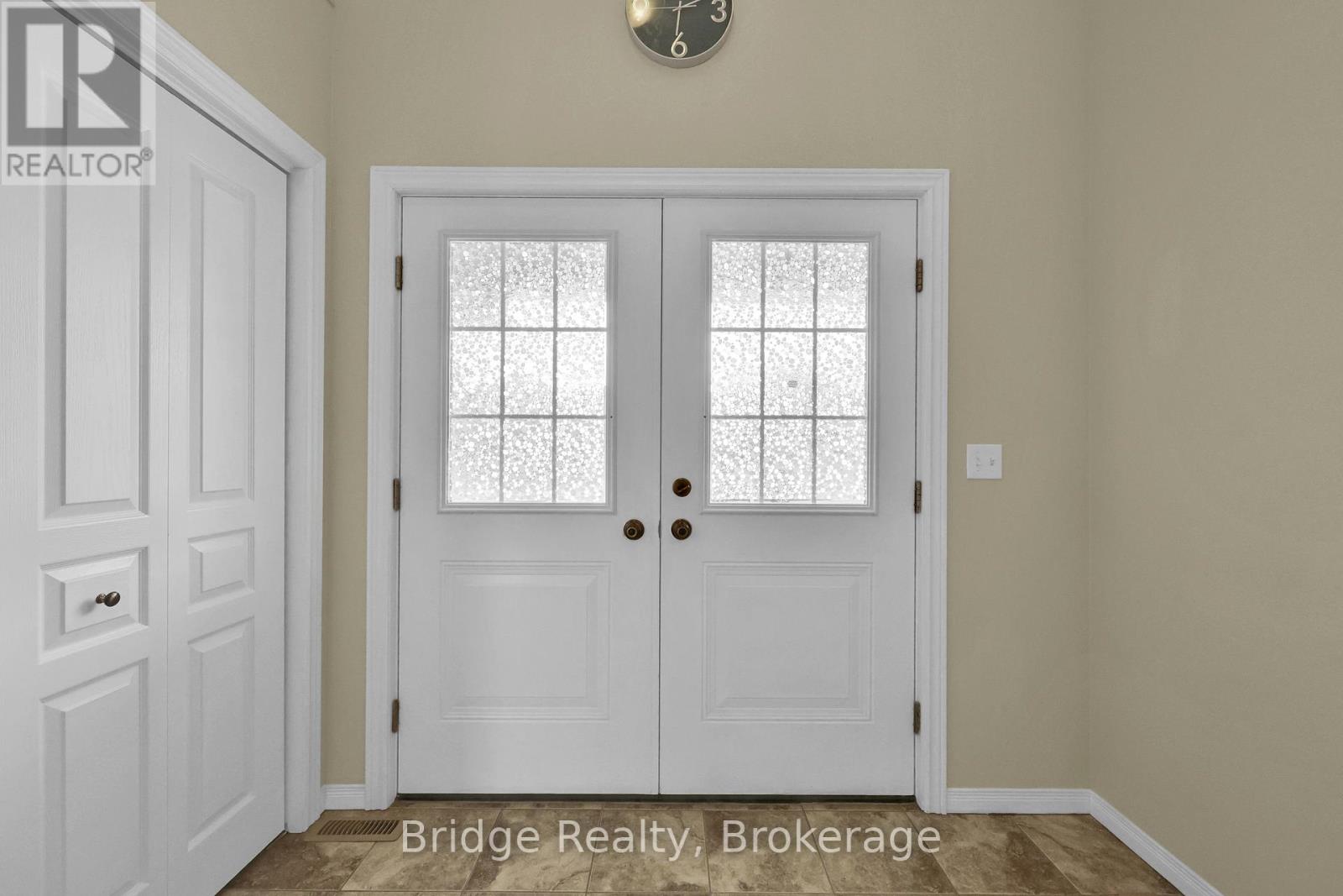 483 Champlain Avenue, Woodstock, Ontario  N4V 0A7 - Photo 17 - X12174911