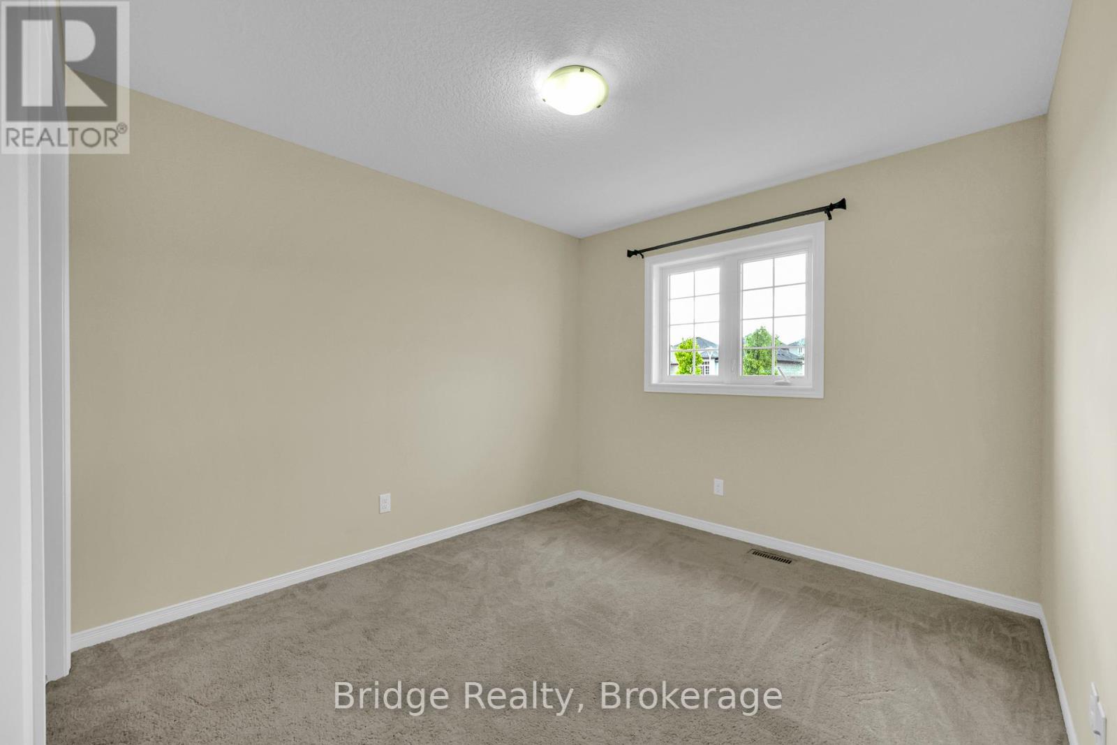483 Champlain Avenue, Woodstock, Ontario  N4V 0A7 - Photo 28 - X12174911
