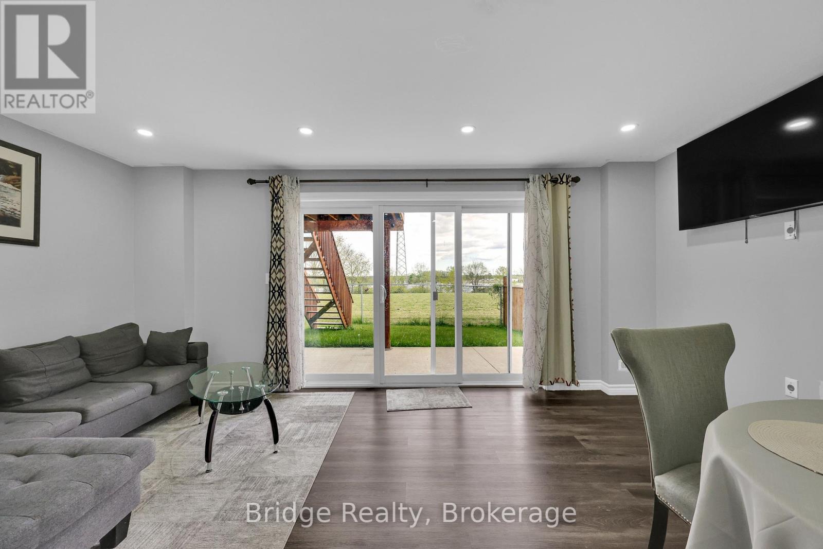 483 Champlain Avenue, Woodstock, Ontario  N4V 0A7 - Photo 41 - X12174911