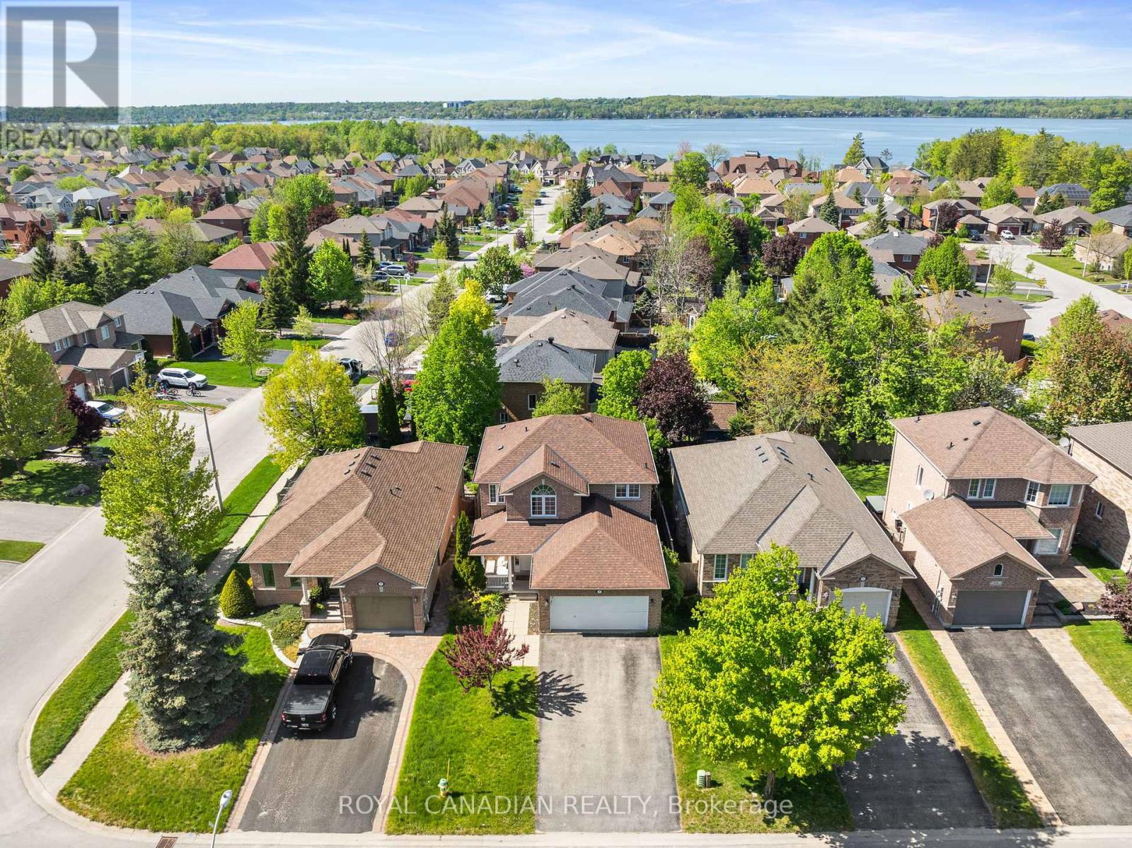 60 CRIMSON RIDGE ROAD, barrie (bayshore), Ontario