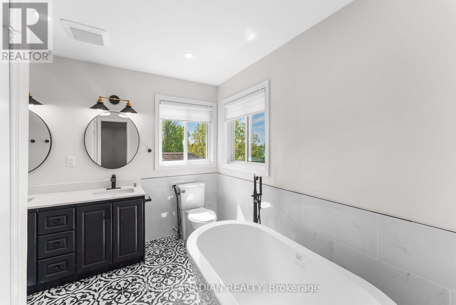 60 Crimson Ridge Road, Barrie, Ontario  L4N 0G7 - Photo 23 - S12180027
