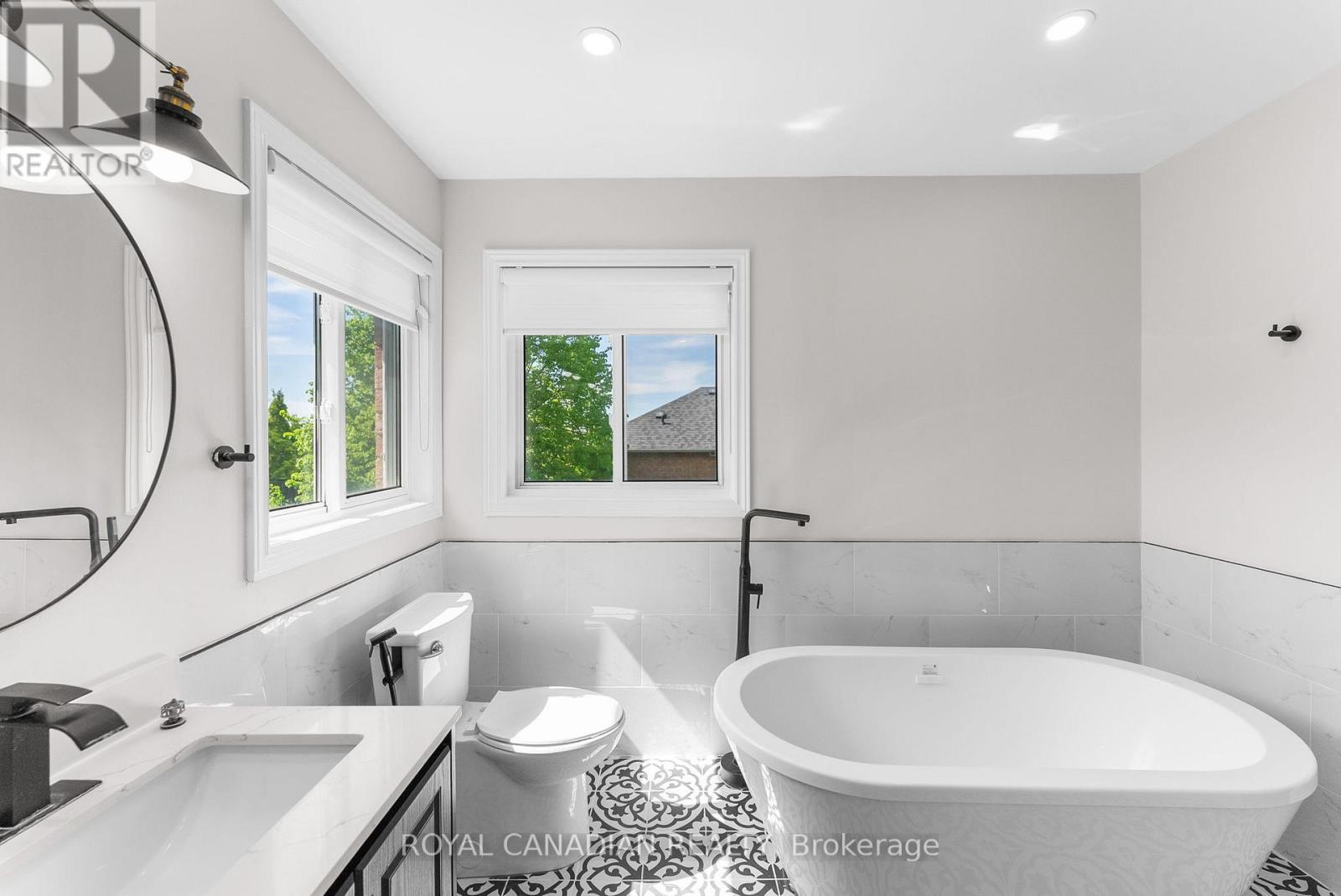 60 Crimson Ridge Road, Barrie, Ontario  L4N 0G7 - Photo 24 - S12180027