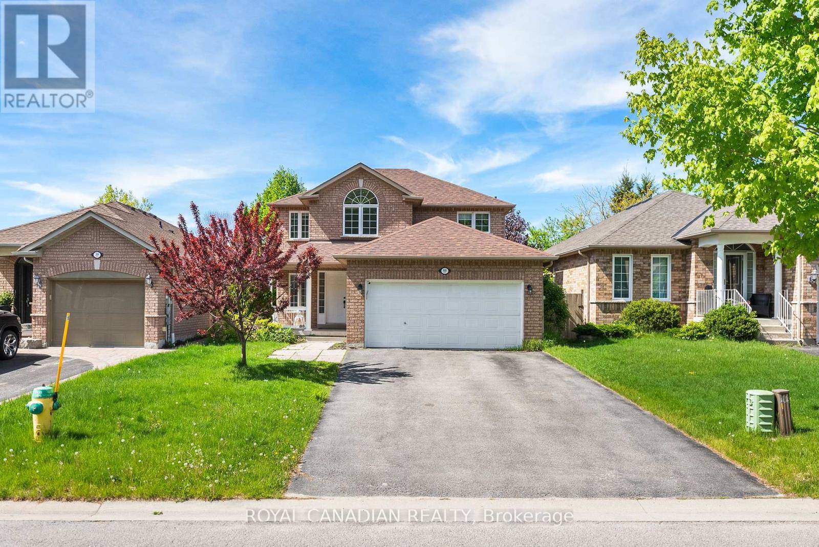 60 Crimson Ridge Road, Barrie, Ontario  L4N 0G7 - Photo 3 - S12180027