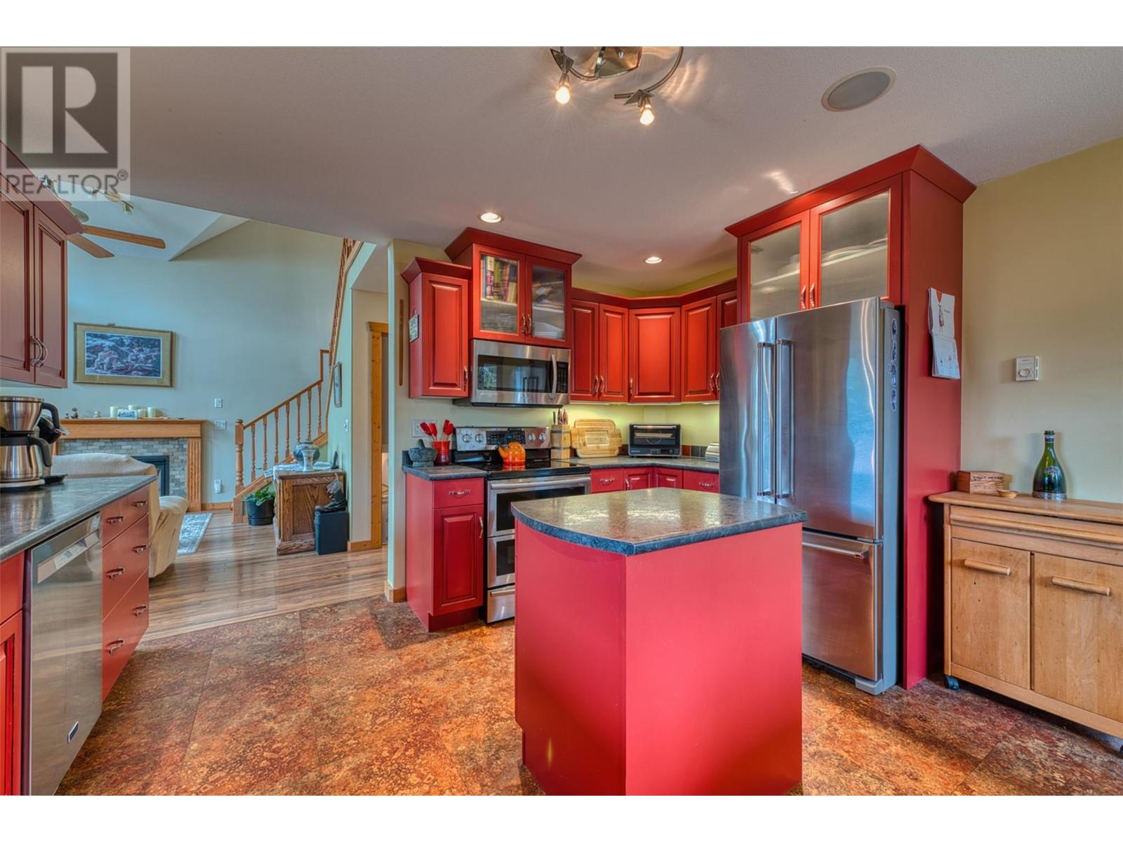 7331 Fintry Delta Road, Kelowna, BC V1Z3R8