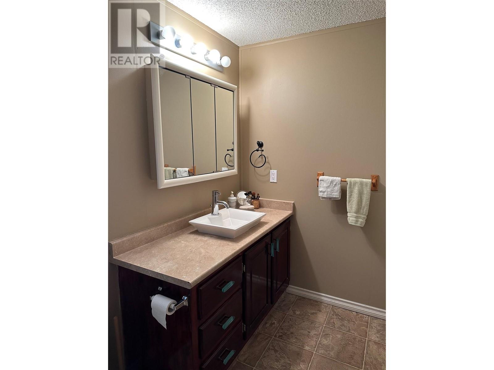 5484 25 Avenue Unit# A6, Vernon, BC V1T7A8