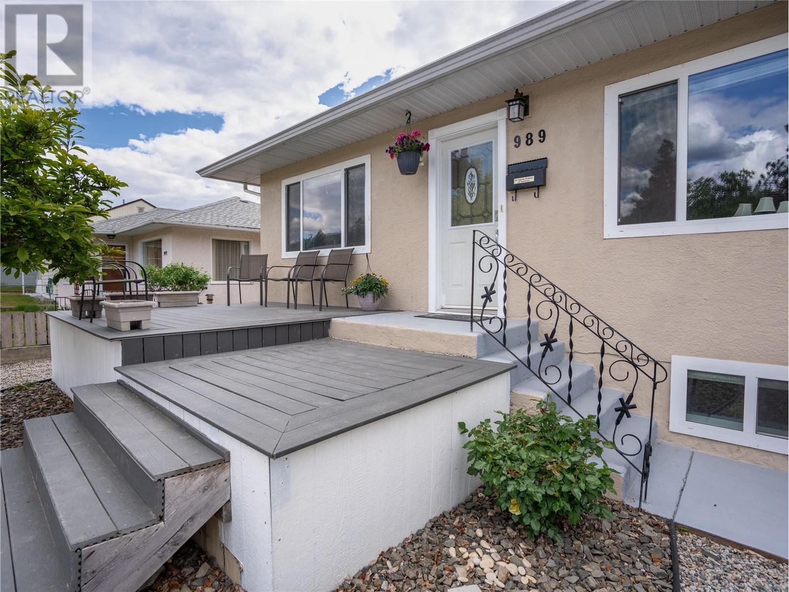 989 Kilwinning Street, Penticton, BC V2A4N8