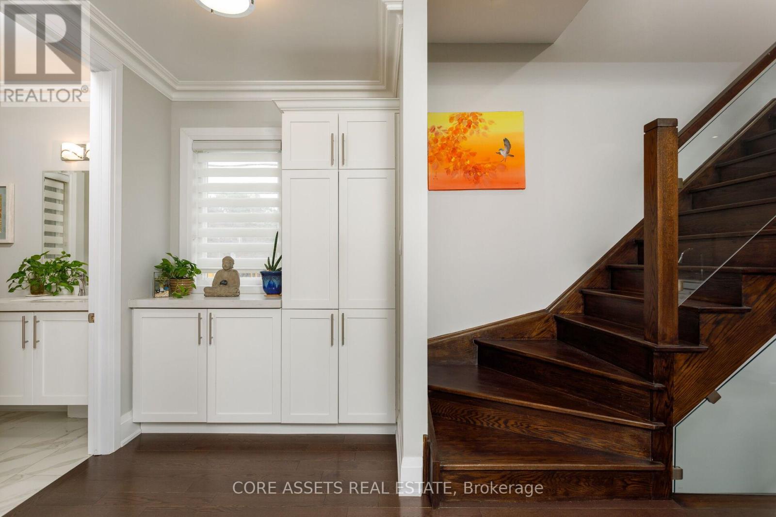 2a Methuen Avenue, Toronto, Ontario  M6S 1Z5 - Photo 16 - W12180032