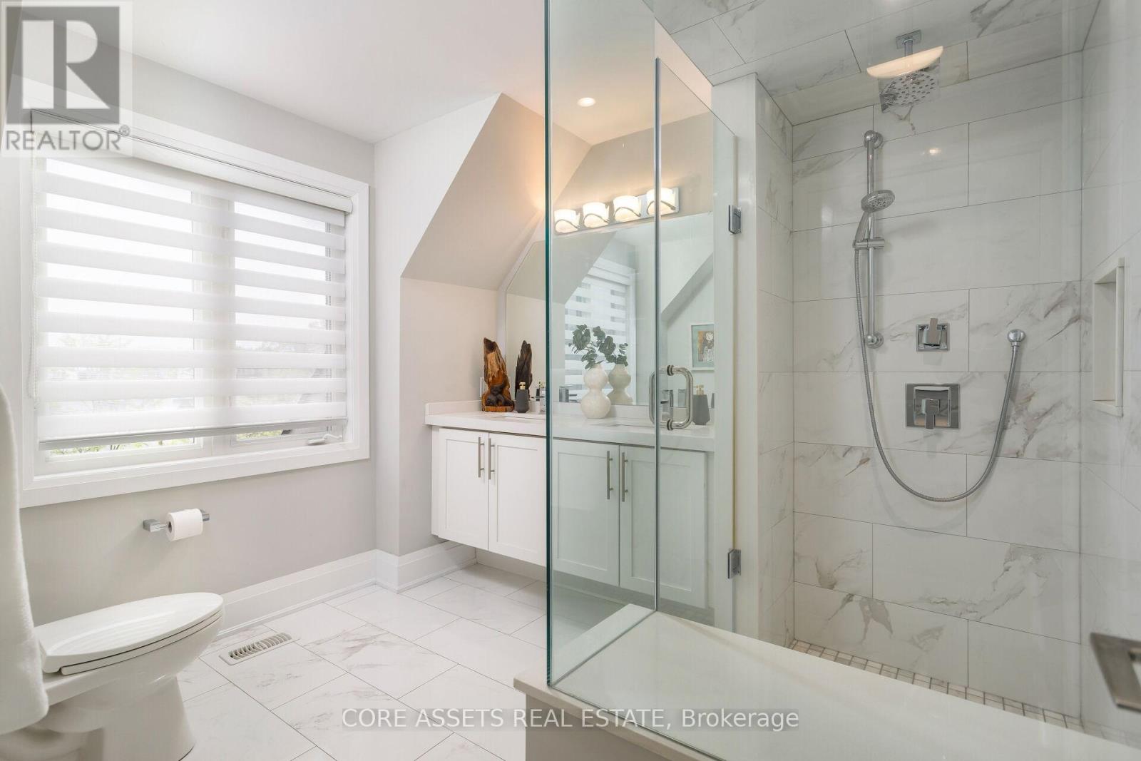 2a Methuen Avenue, Toronto, Ontario  M6S 1Z5 - Photo 29 - W12180032