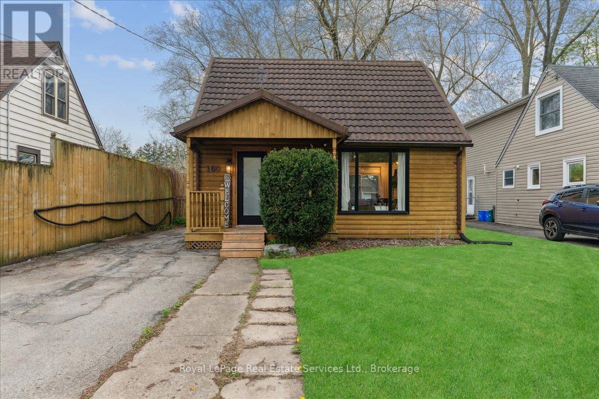 160 Home Street, Stratford, Ontario  N5A 2A1 - Photo 2 - X12129560