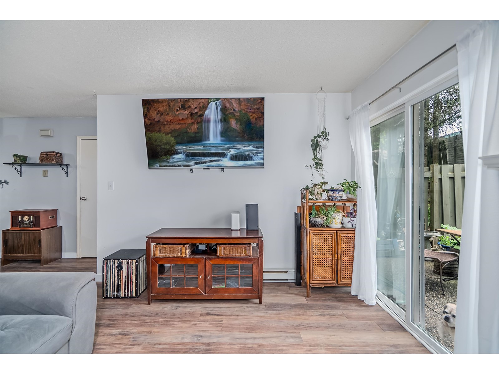 Property at 296 32550 MACLURE ROAD image 4