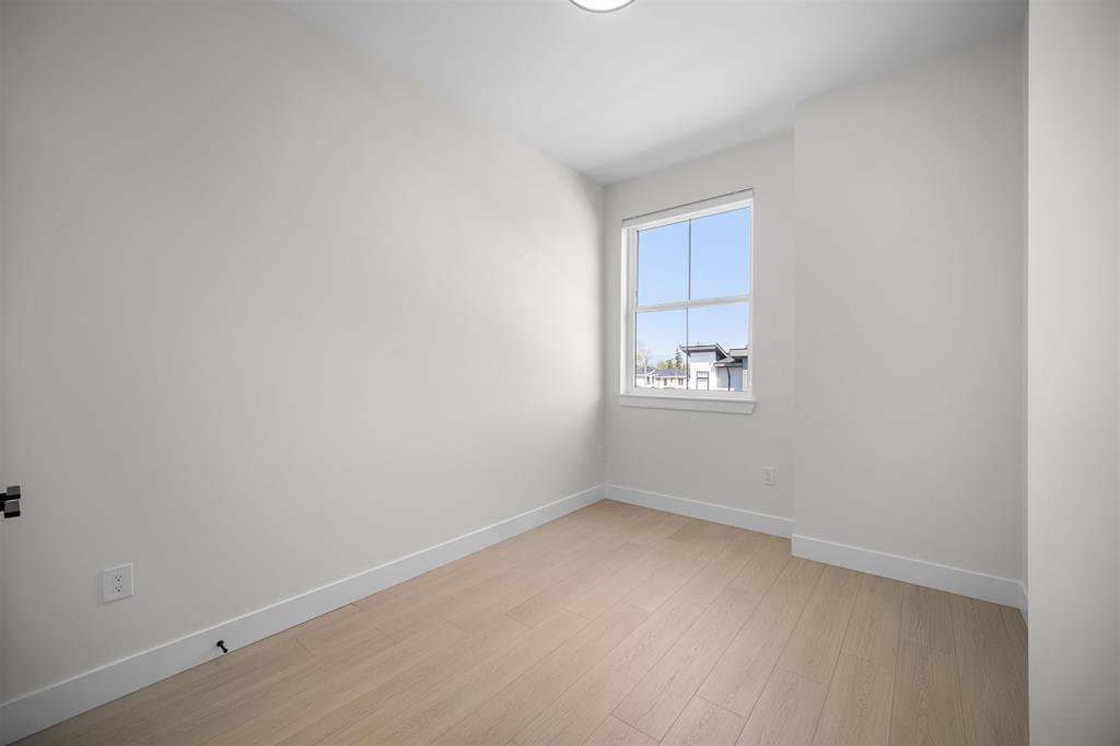 20516 75 Avenue, Langley, British Columbia  V2Y 1V5 - Photo 16 - R3008410