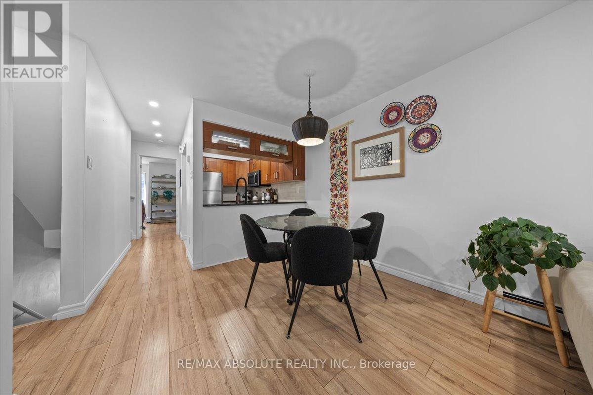 1182 Blasdell Avenue, Ottawa, Ontario  K1K 4H5 - Photo 12 - X12180091