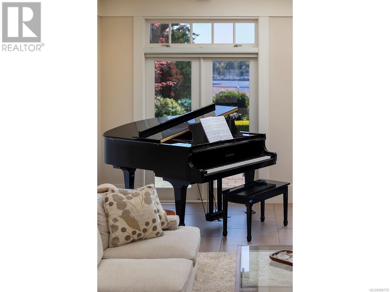 Property at 2766 Sea View Rd image 3