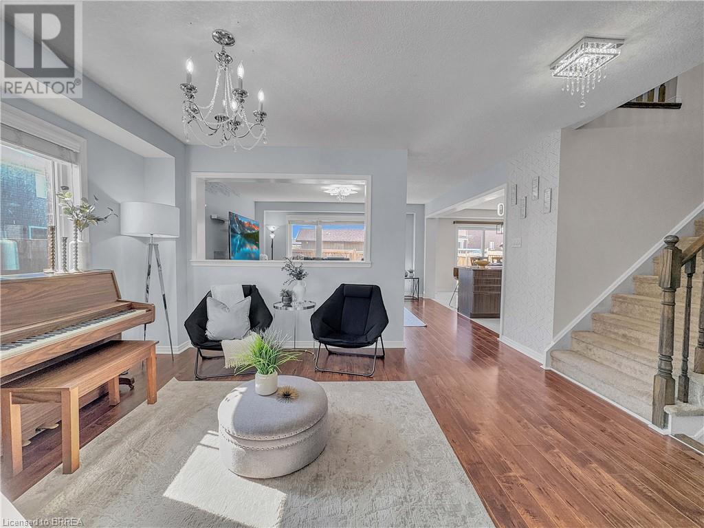 Property at 36 CHEEVERS Road image 5