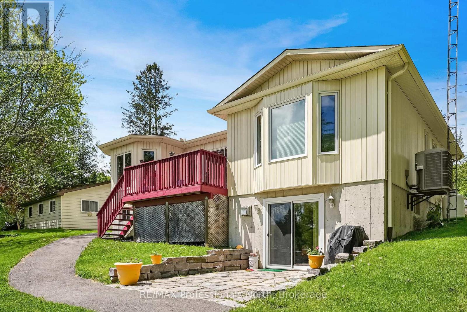 4696 County Road 21, Dysart Et Al, Ontario  K0M 1S0 - Photo 34 - X12180079