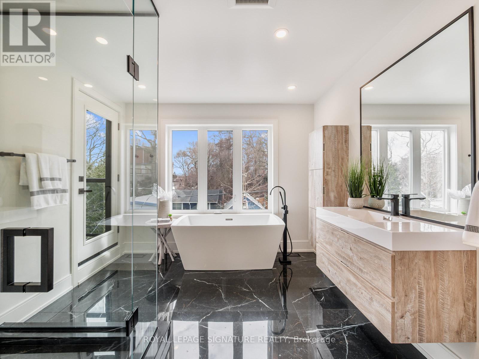 24 Harriet Street, Toronto, Ontario  M4L 2E9 - Photo 36 - E12175859