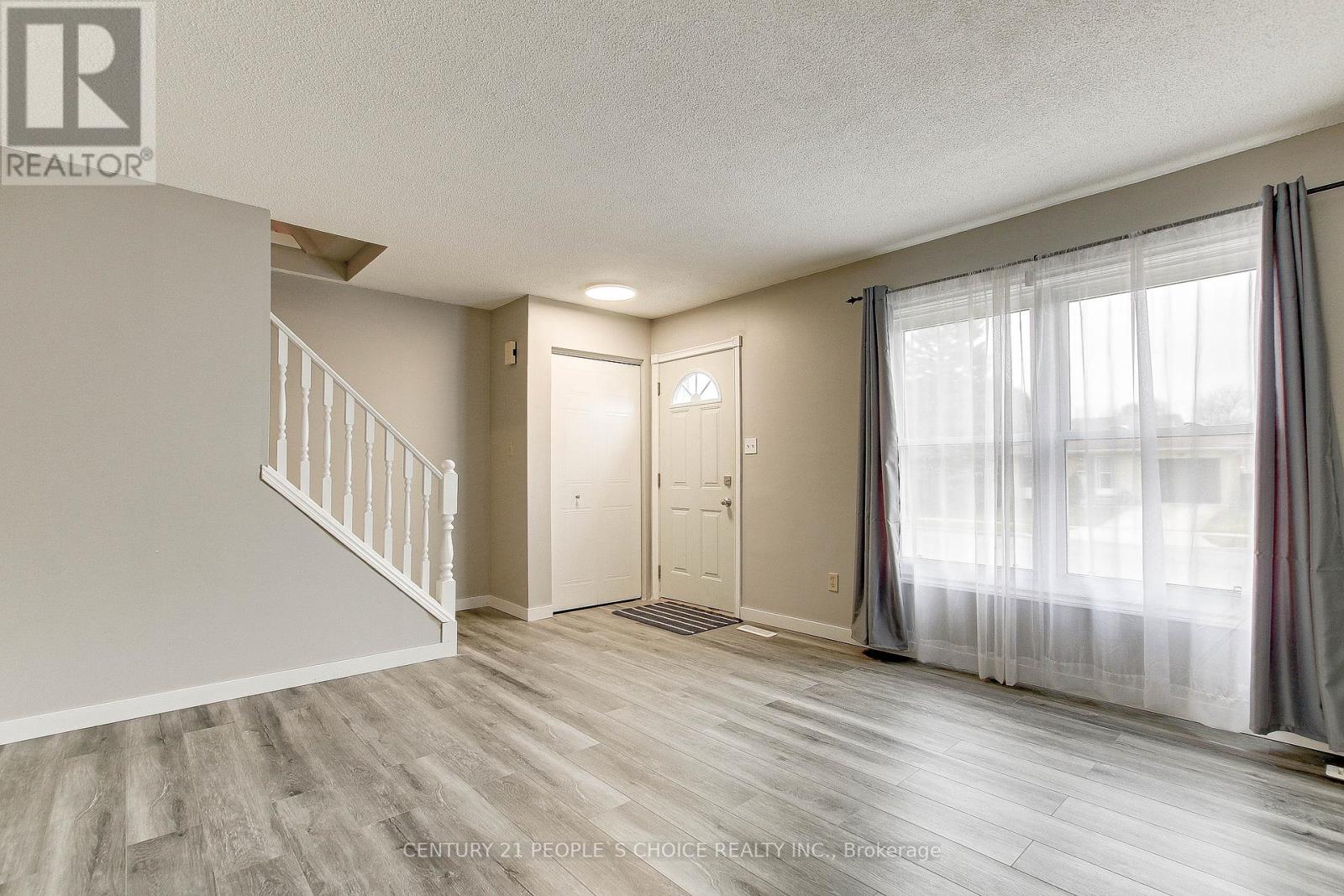 Photo 6 of 24 for 1526 Jalna Boulevard