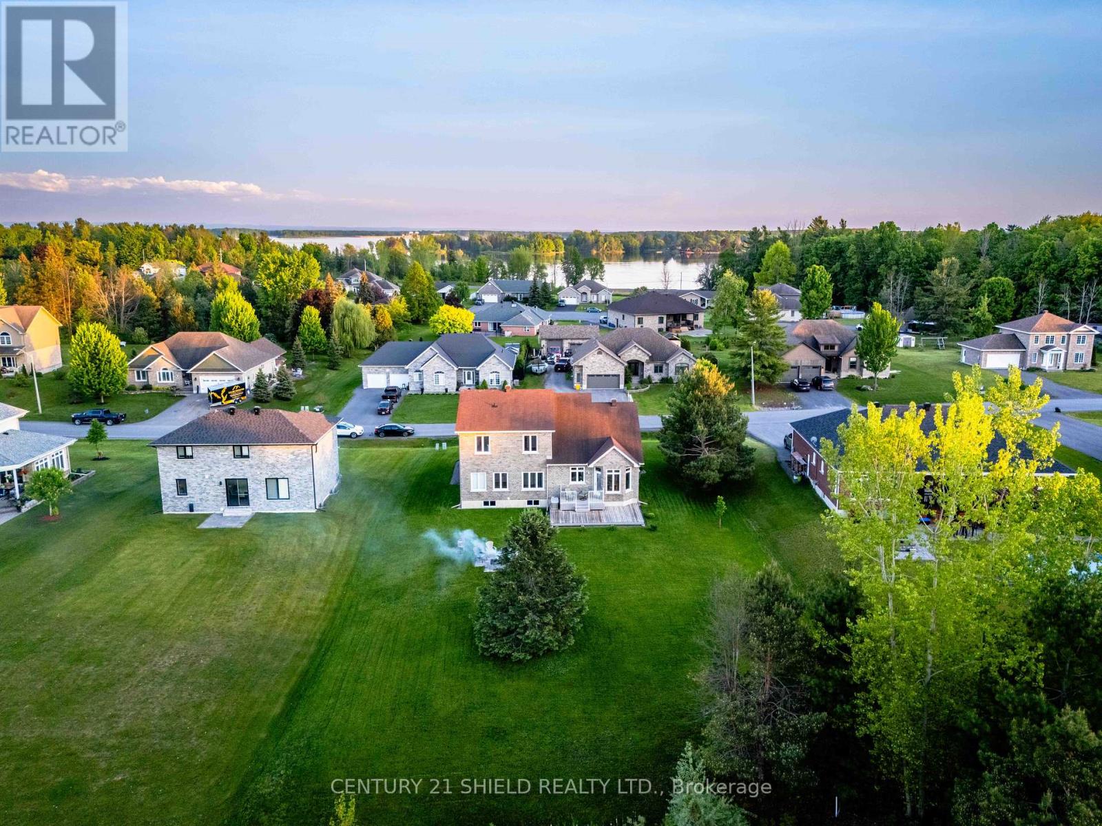 10 Stratford Boulevard, South Stormont, Ontario  K0C 1P0 - Photo 10 - X12180077