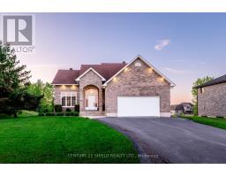10 STRATFORD BOULEVARD, South Stormont, Ontario
