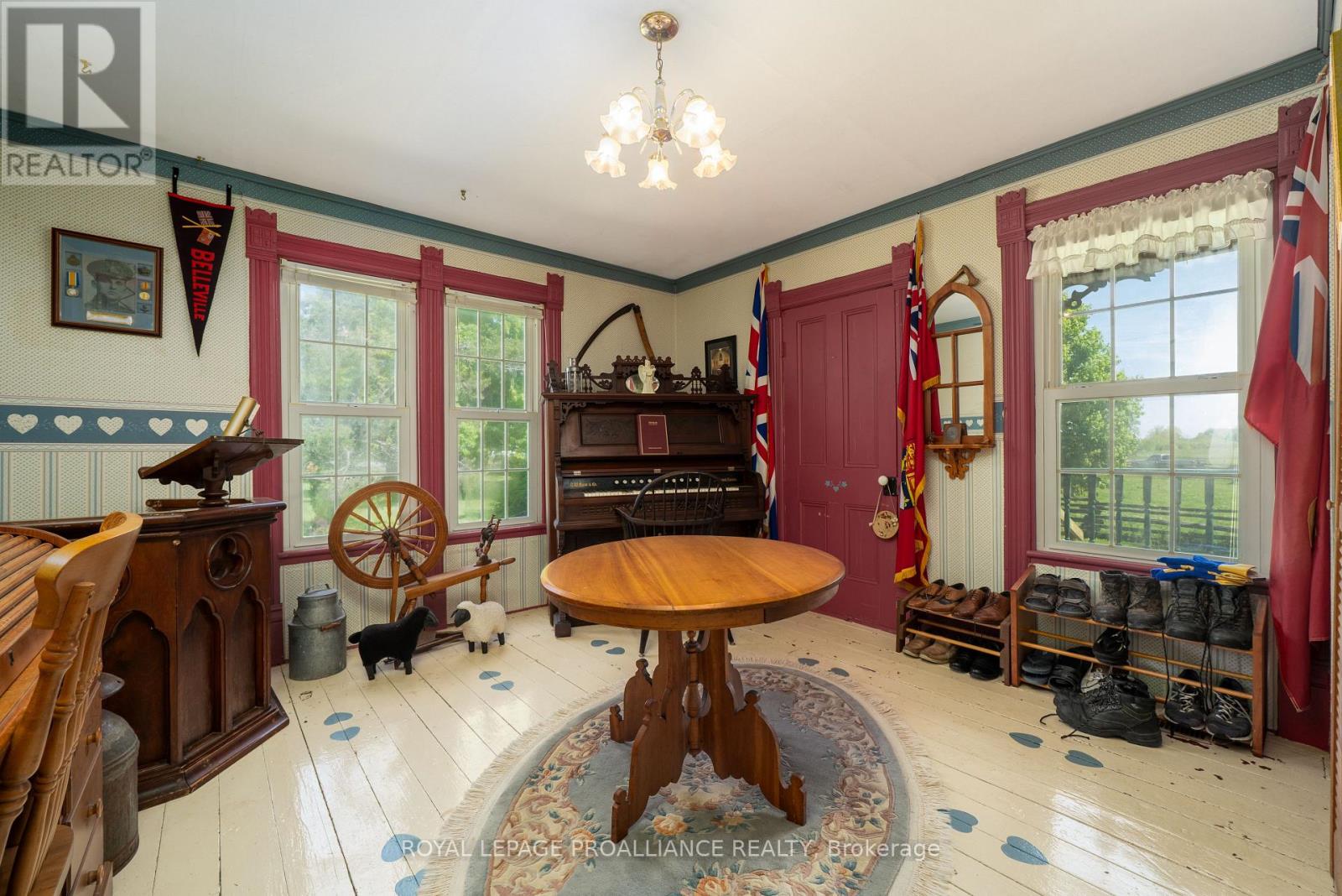 783 Wilson Road, Prince Edward County, Ontario  K0K 1G0 - Photo 14 - X12171442