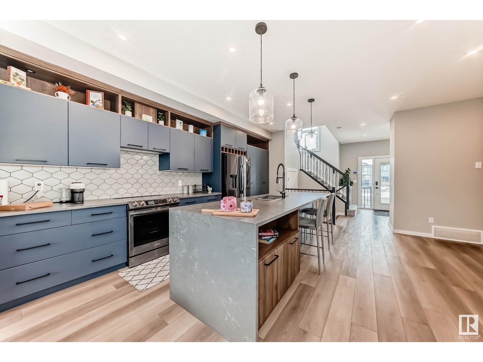 451 37 Av Nw, Edmonton, Alberta  T6T 2L7 - Photo 6 - E4438972