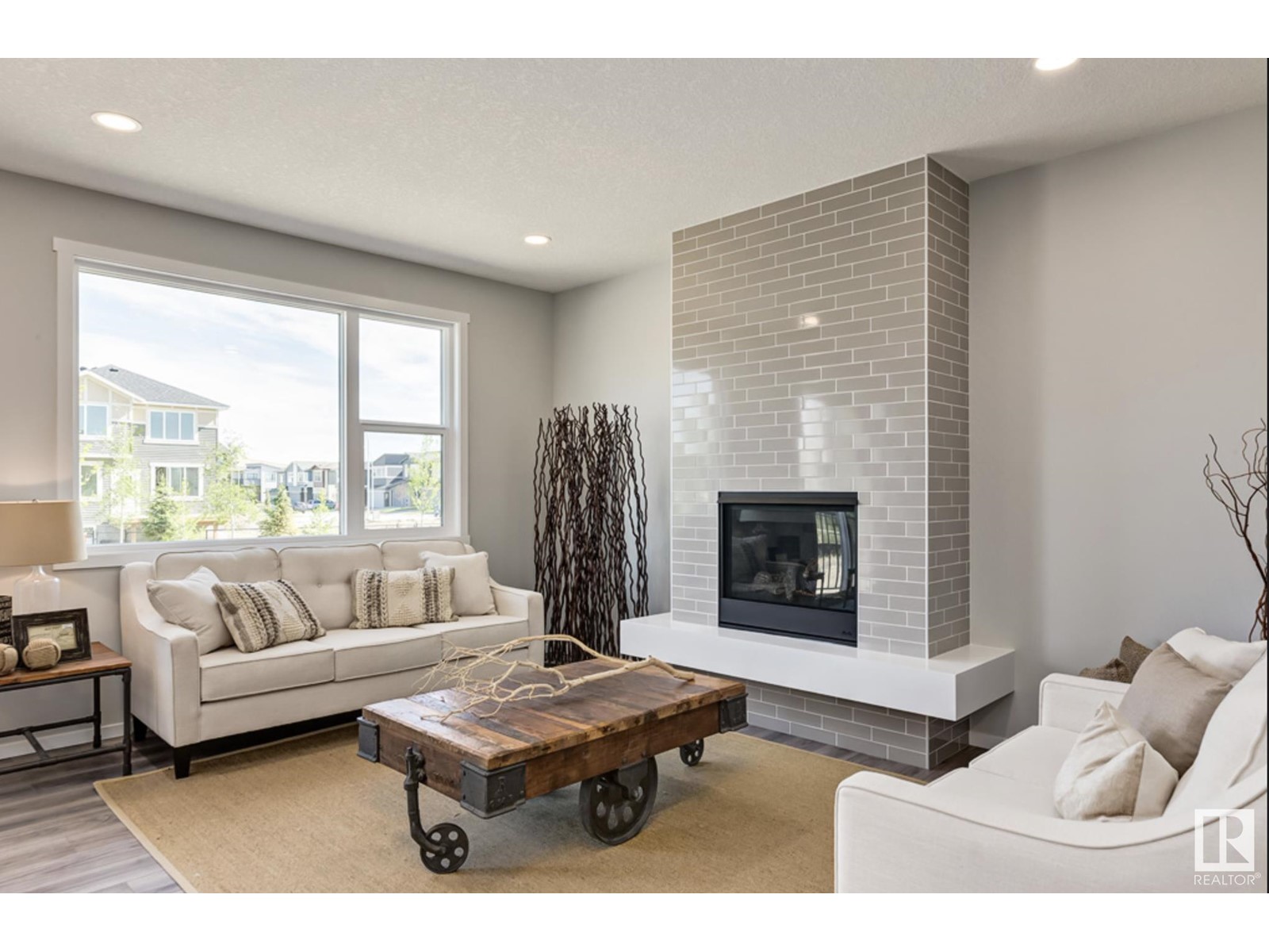 2033 Muckleplum Link Sw, Edmonton, Alberta  T6X 3H1 - Photo 4 - E4437276