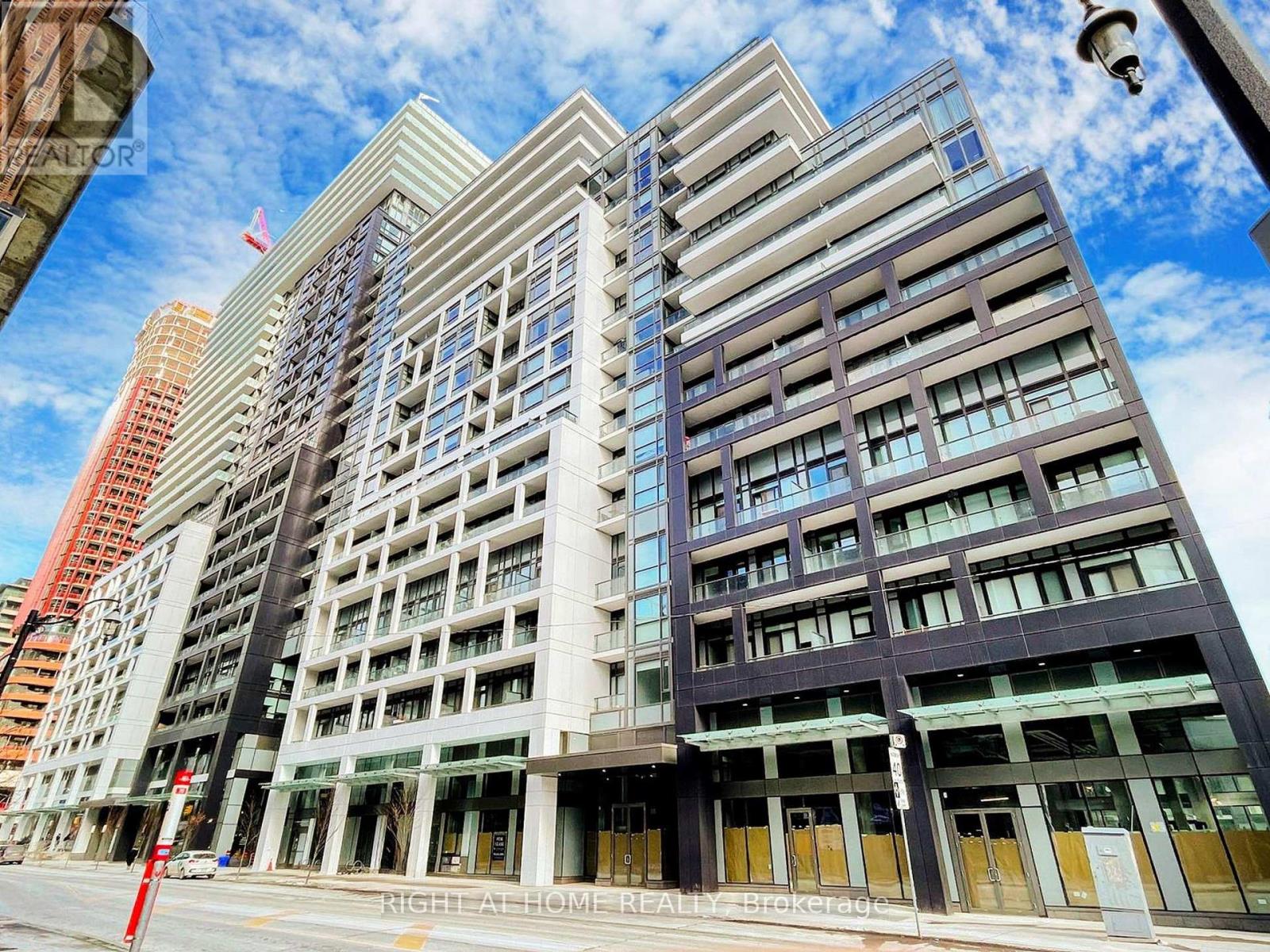 228 - 121 LOWER SHERBOURNE STREET, Toronto, Ontario