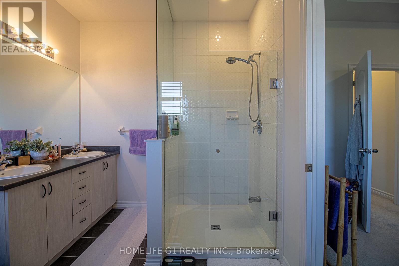 5 Caton Lane, Ajax, Ontario  L1T 0P8 - Photo 26 - E12180095