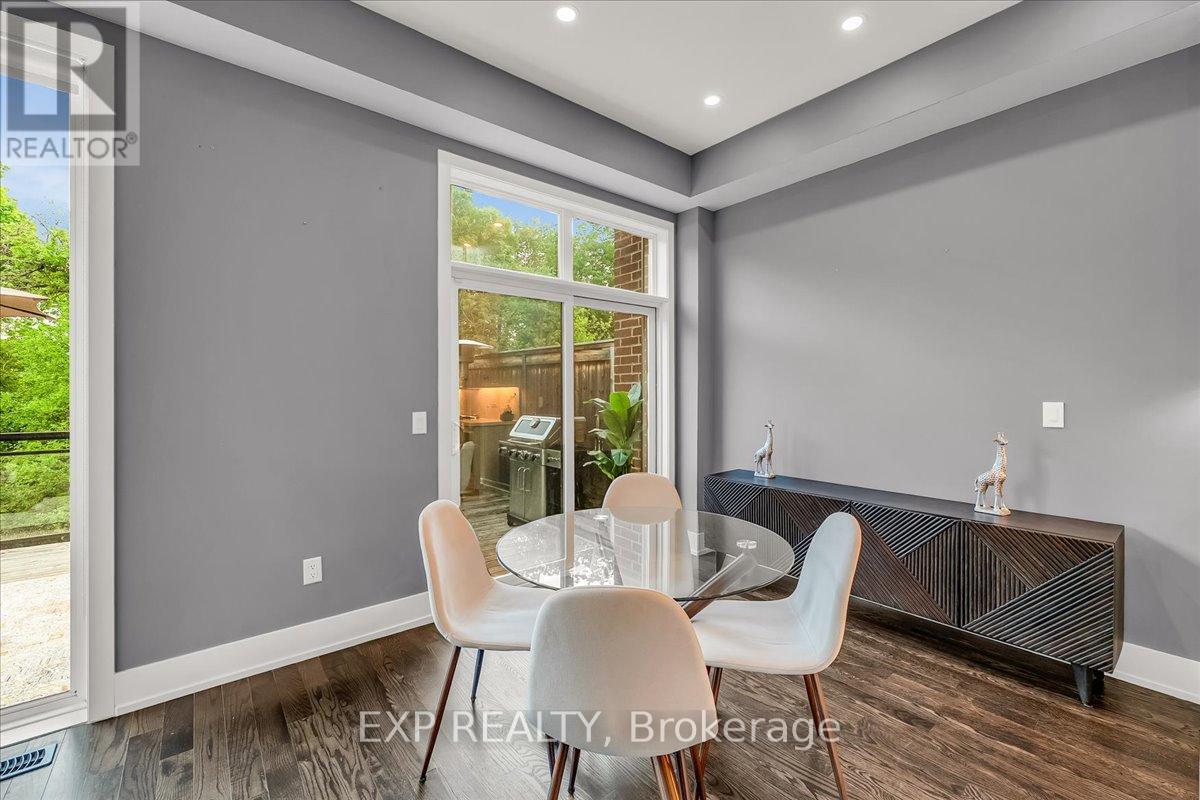 28 Crestridge Drive, Vaughan (Patterson), Ontario  L4J 0K1 - Photo 10 - N12180084