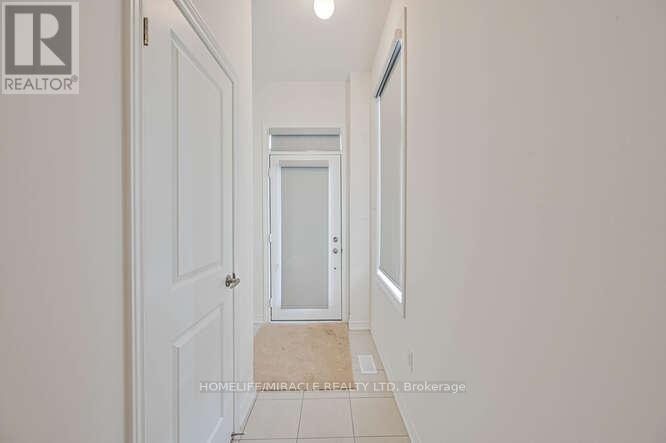 3 Drainie Street, Vaughan, Ontario  L4H 5J3 - Photo 3 - N12180101