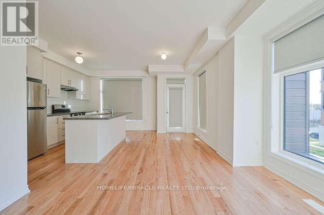 3 Drainie Street, Vaughan, Ontario  L4H 5J3 - Photo 8 - N12180101
