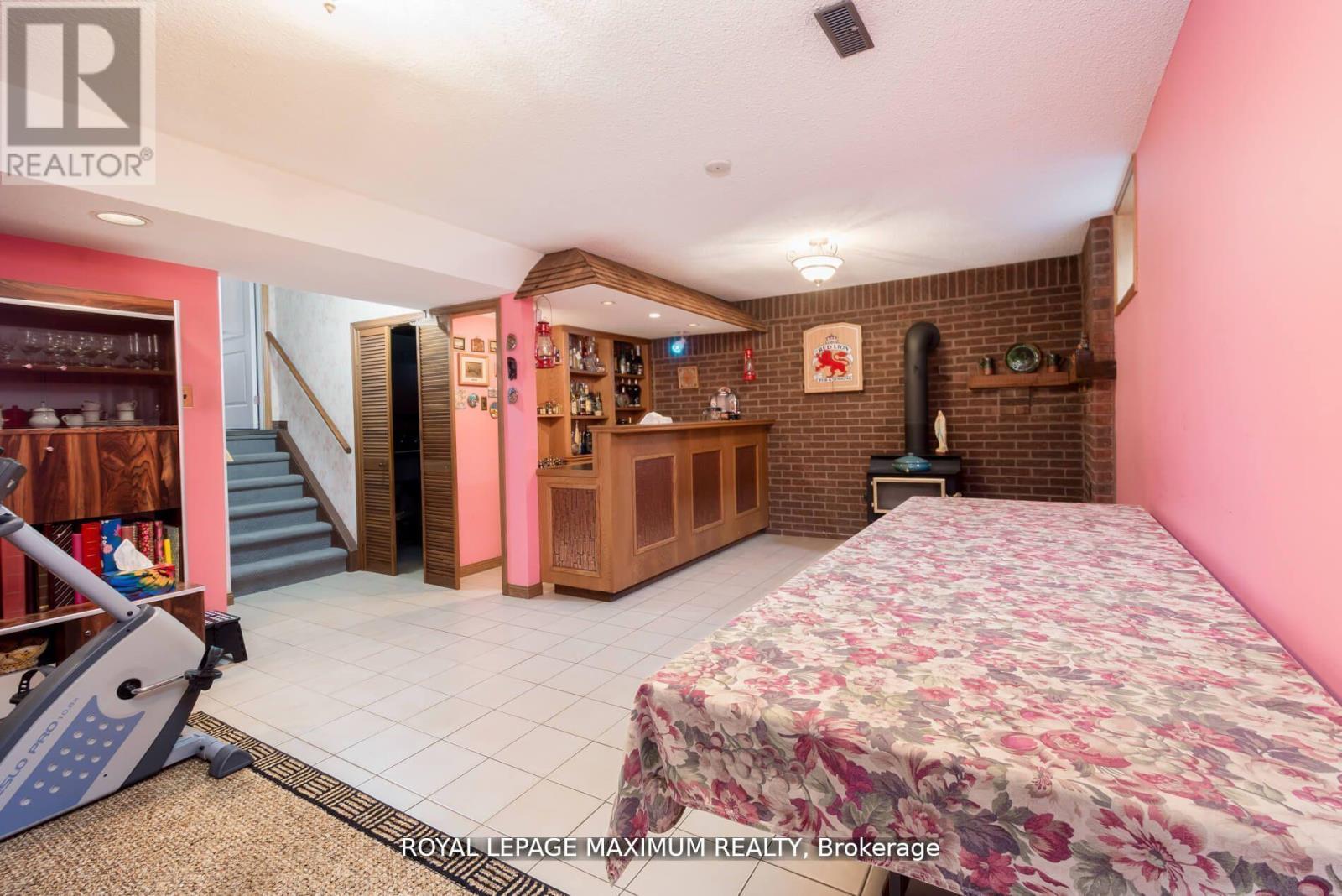 44 Flagstick Court, Toronto, Ontario  M3J 3B8 - Photo 33 - W12180083