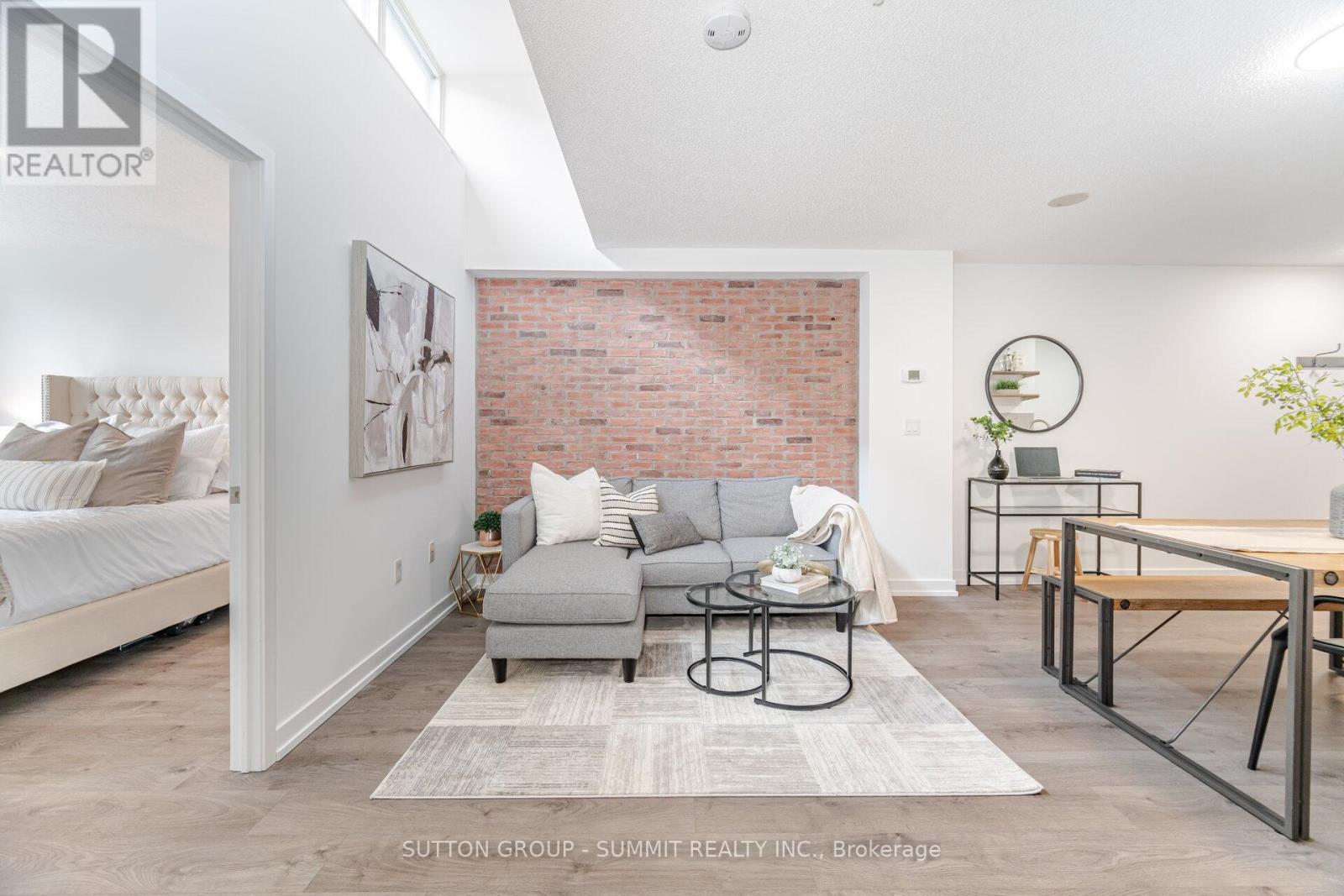 311 - 1410 Dupont Street, Toronto (Dovercourt-Wallace Emerson-Junction), Ontario  M6H 0B6 - Photo 11 - W12180110