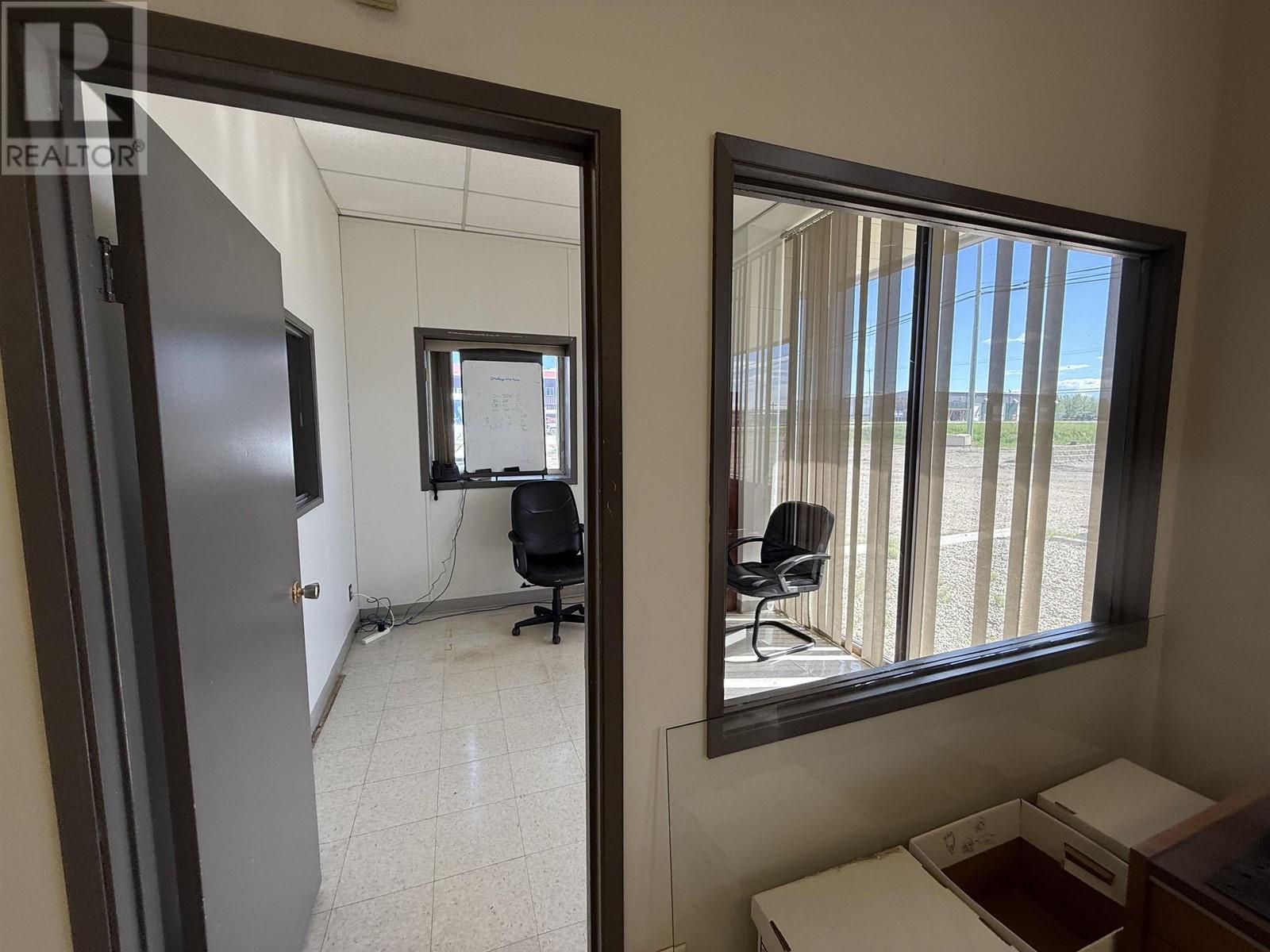 10344 Clairmont Frontage Road, Fort St. John, British Columbia  V1J 8C7 - Photo 6 - C8069207