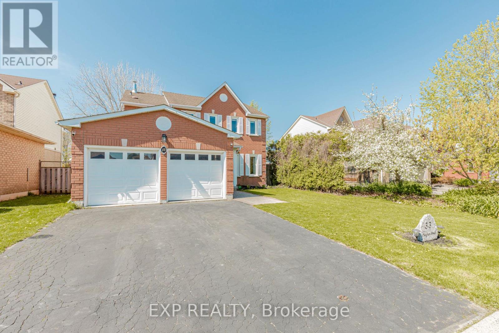 Property at 33 MEAGHAN STREET image 2
