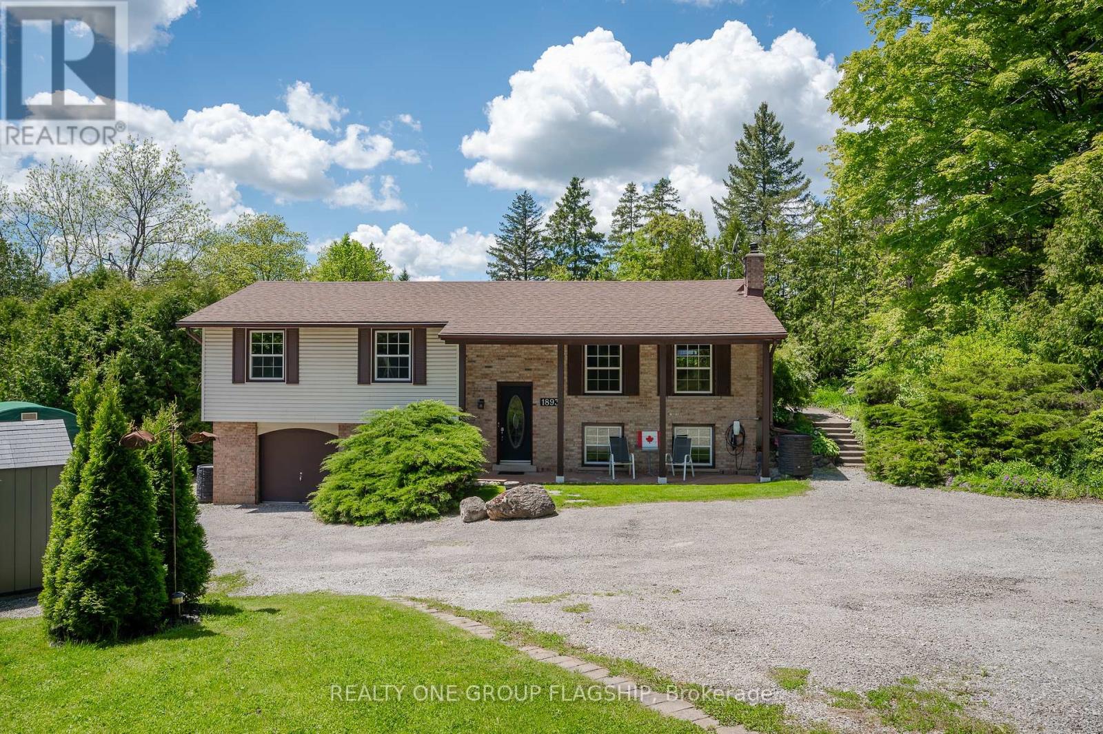 Property at 1893 CENTRE ROAD image 1