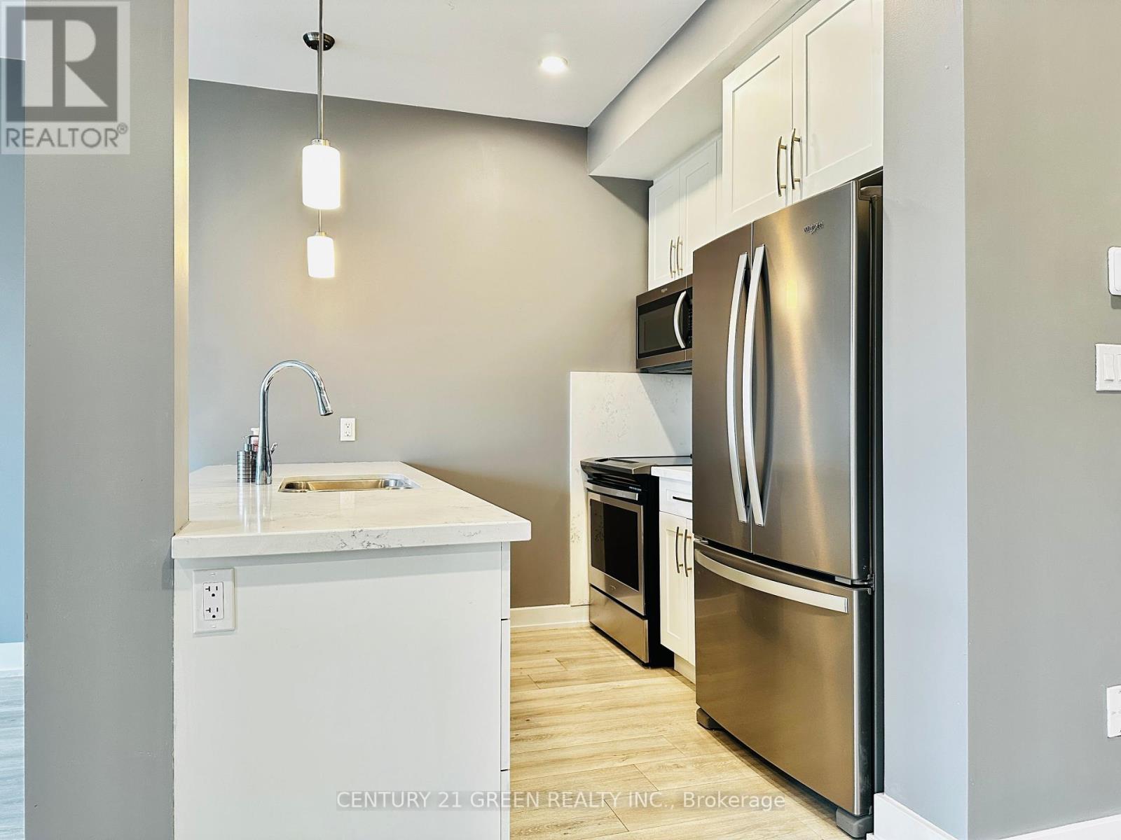 3 Spring Street, Brantford, Ontario  N3T 4M4 - Photo 11 - X12180099