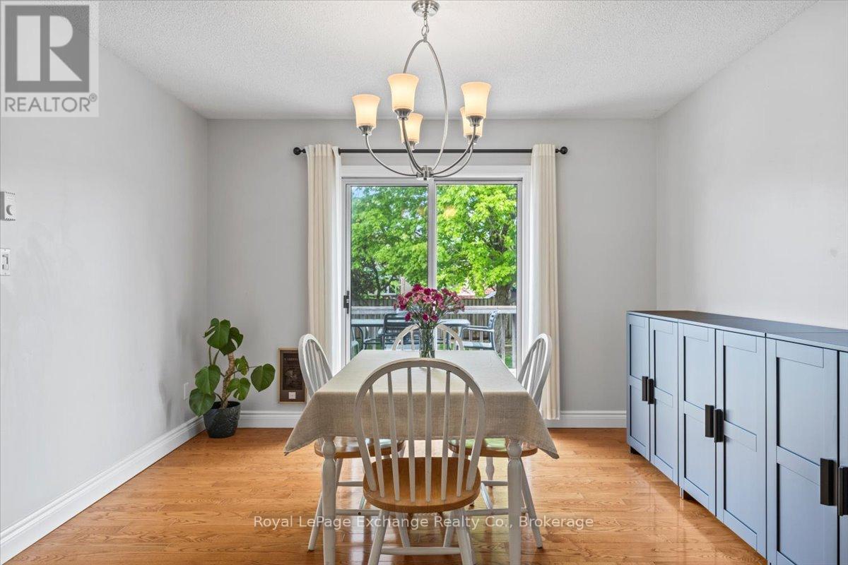 447 Falconer Street, Saugeen Shores, Ontario  N0H 2C2 - Photo 9 - X12178783